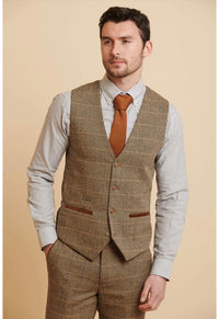 Marc Darcy Ted Waistcoat In Tan