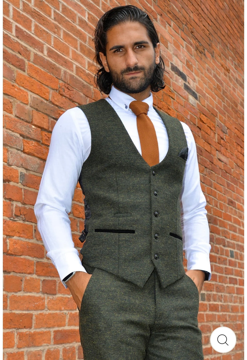 Marc Darcy Marlow Waistcoat In Olive GreenTweed