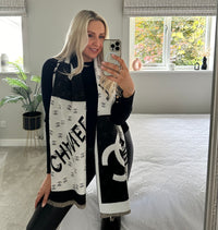 CC Scarf In Black/White