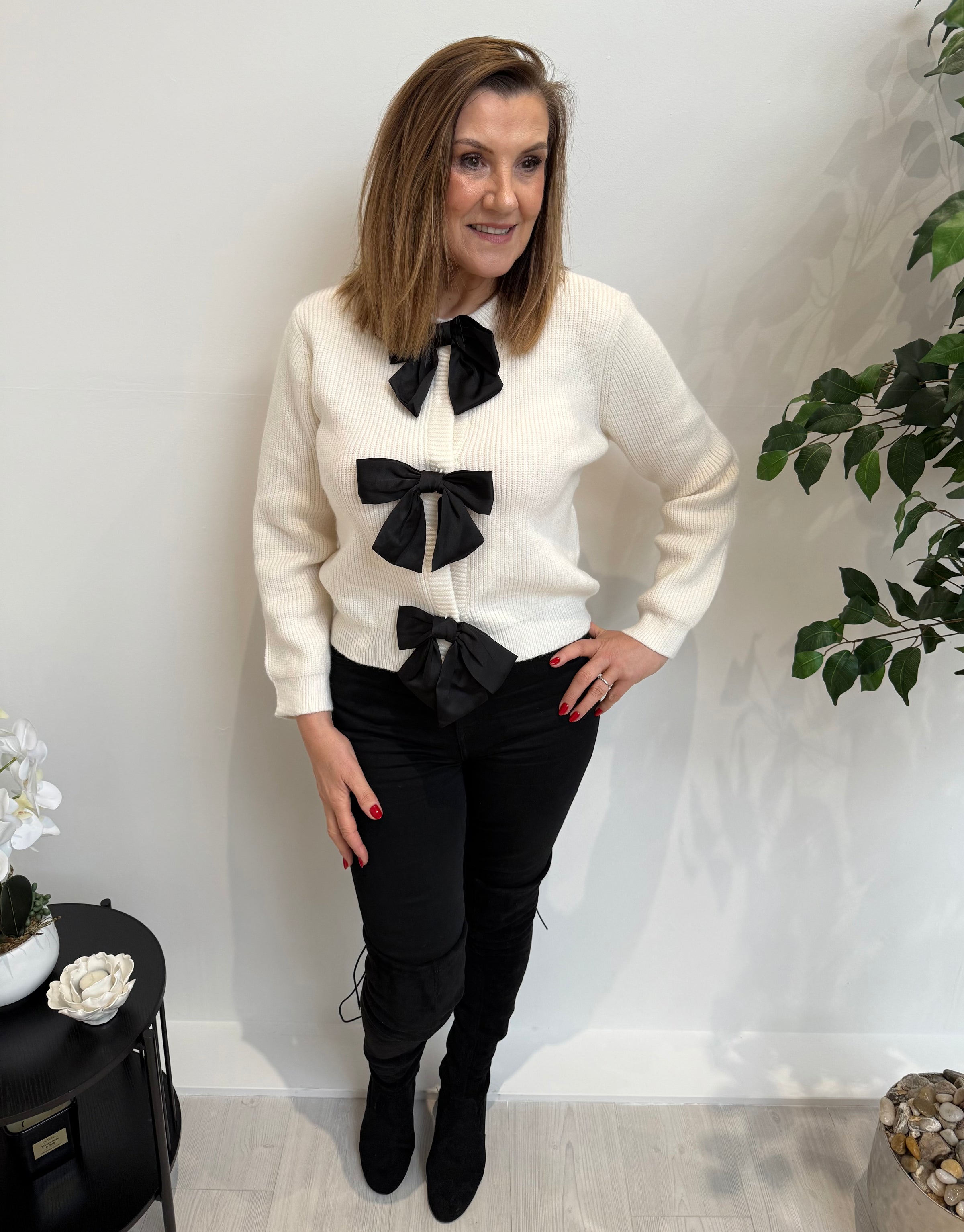 Bella Bow Jumper In Cream