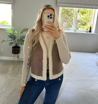 Sienna Shearling Gilet In Taupe