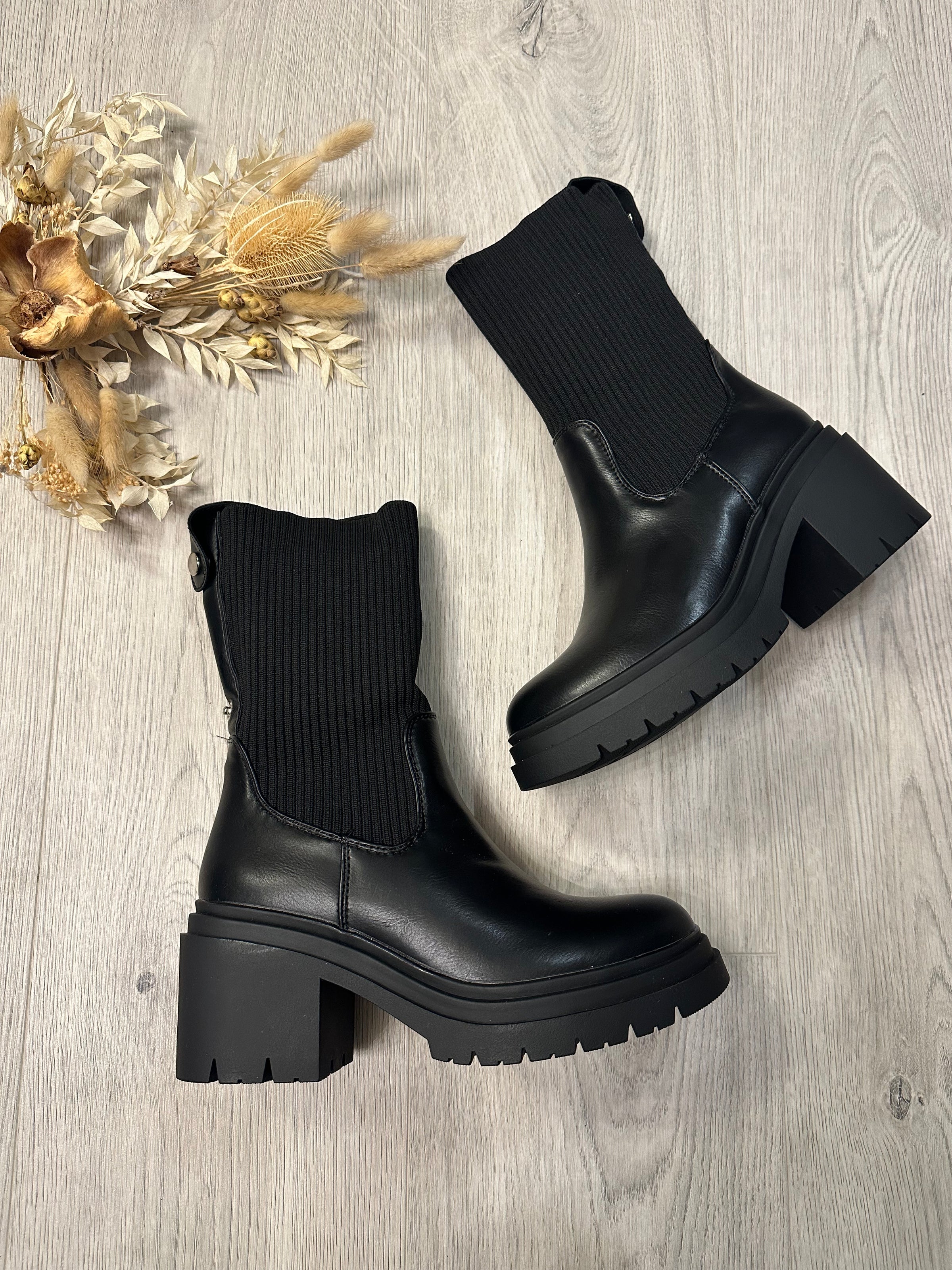 Gee Chunky Sock Boots In Black – elanclitheroe - Main Image