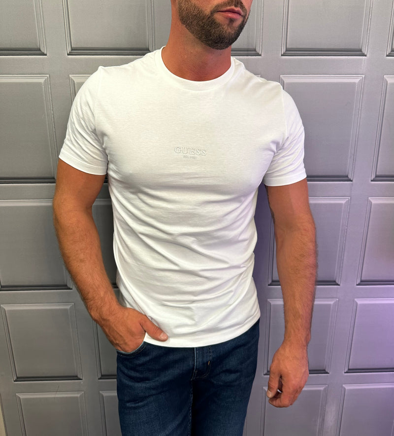 Guess Small Logo T-Shirt in White