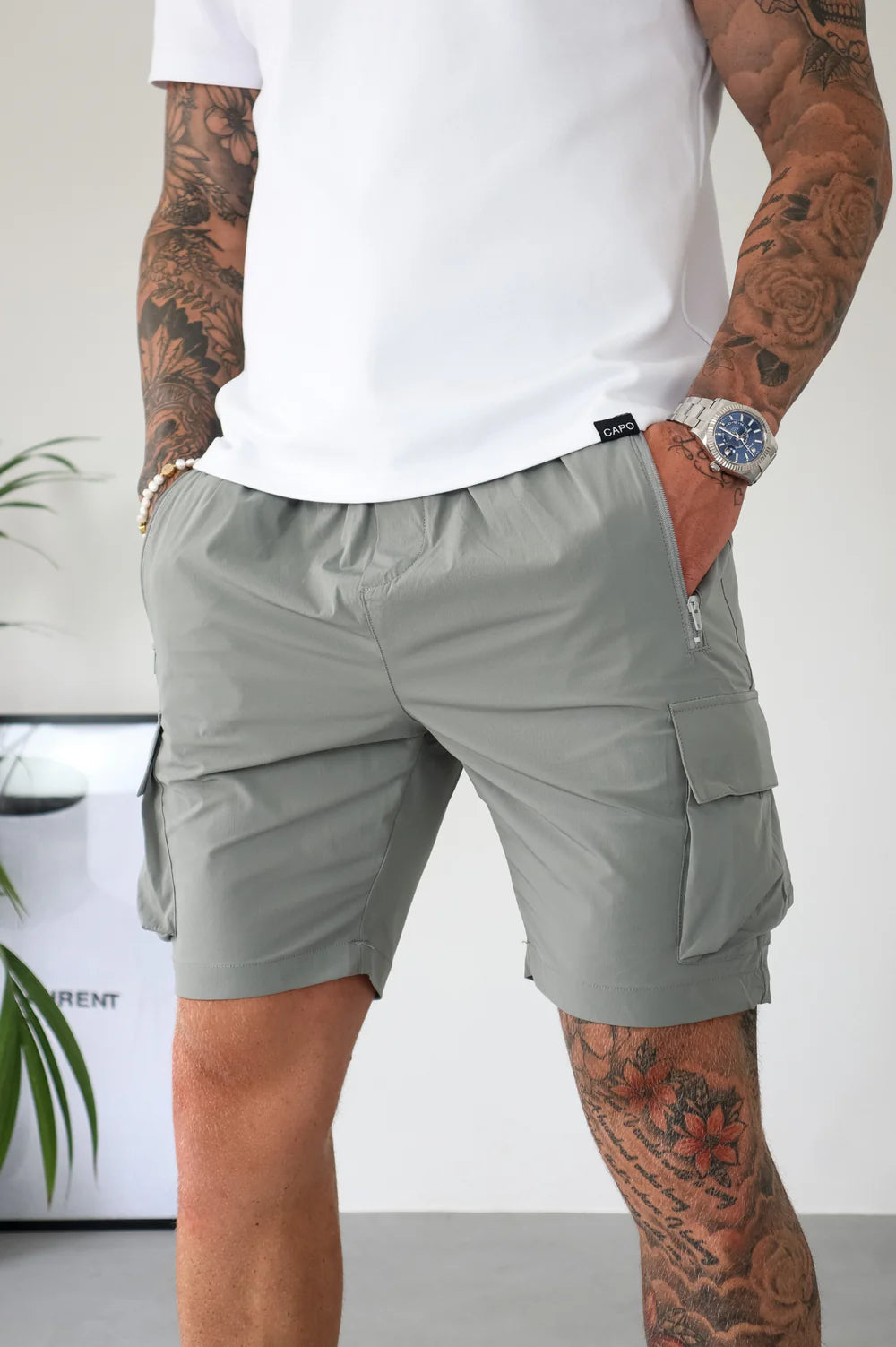 Capo Lightweight Cargo Shorts In Light Grey