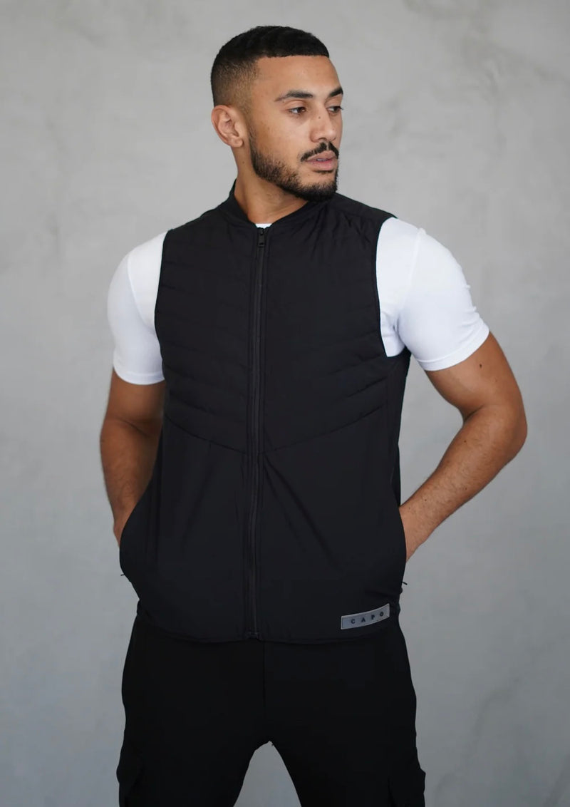 Capo Hybrid Gilet In Black