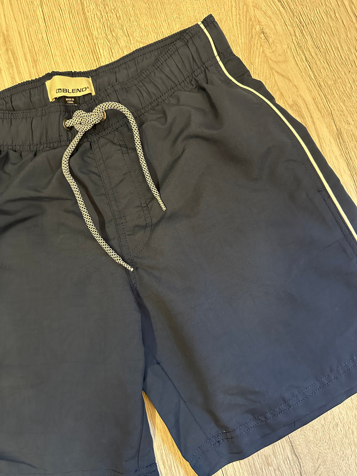 Blend Swim Shorts In Navy/Print When Wet