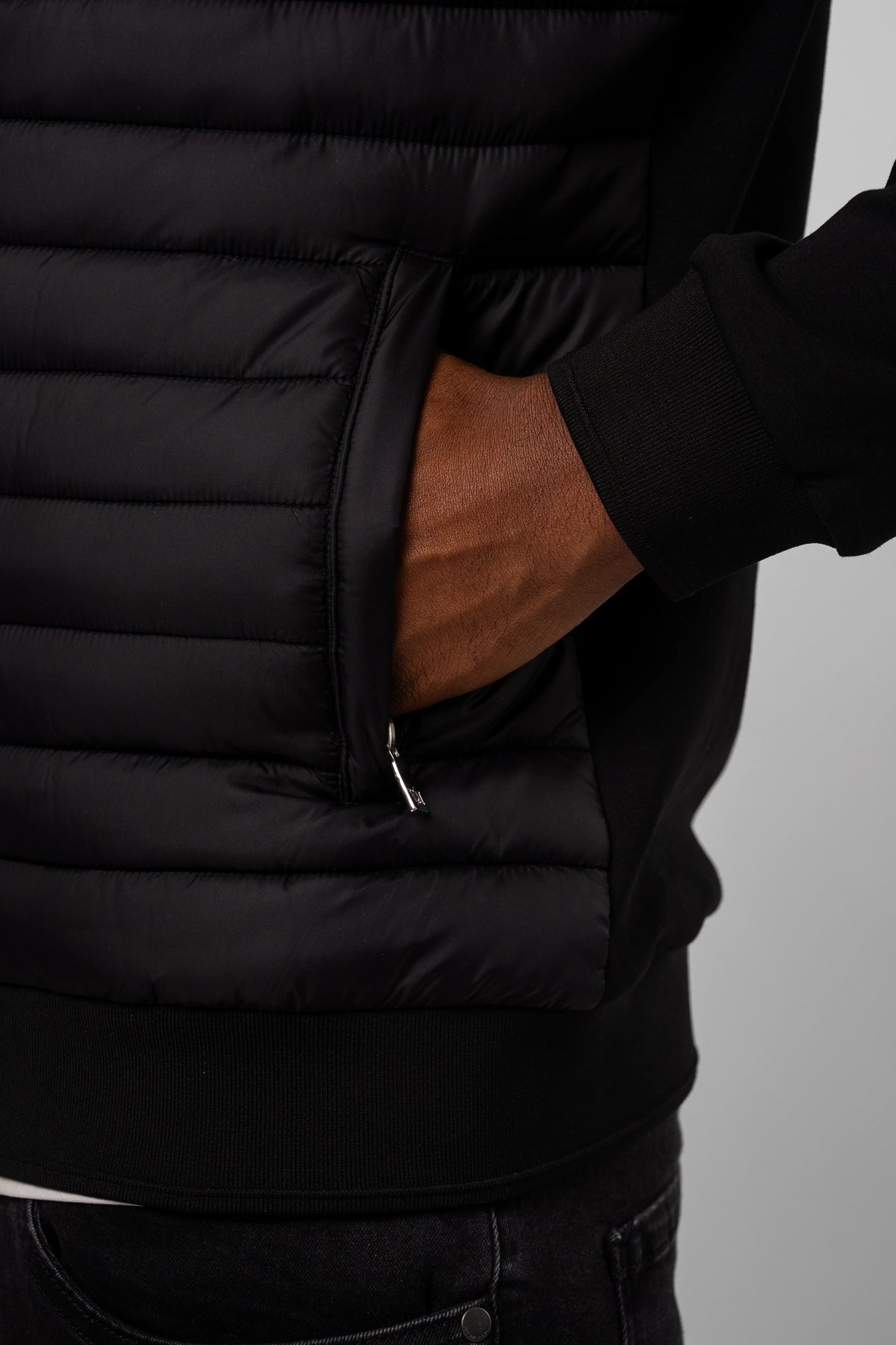 Valere Milano Luxe Hybrid Jacket In Black