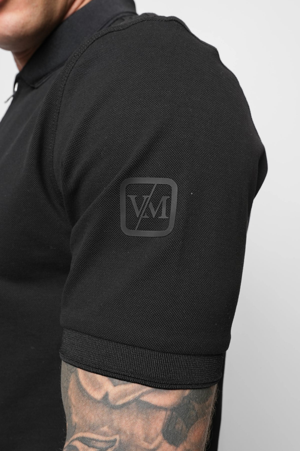 Valere Milano Luxe Mercerised Zip Up Polo In Black