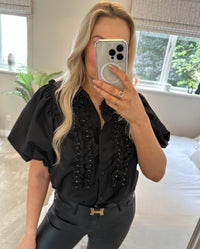 Madison Short Sleeved Blouse In Black
