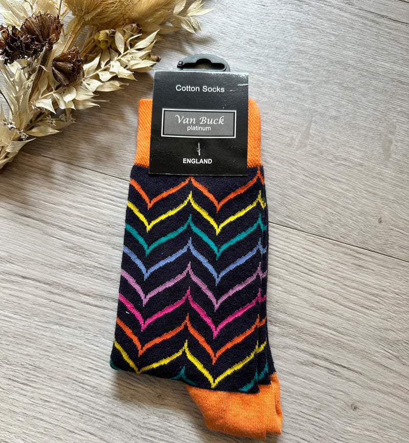 Van Buck Herringbone Print Socks In Navy/Orange