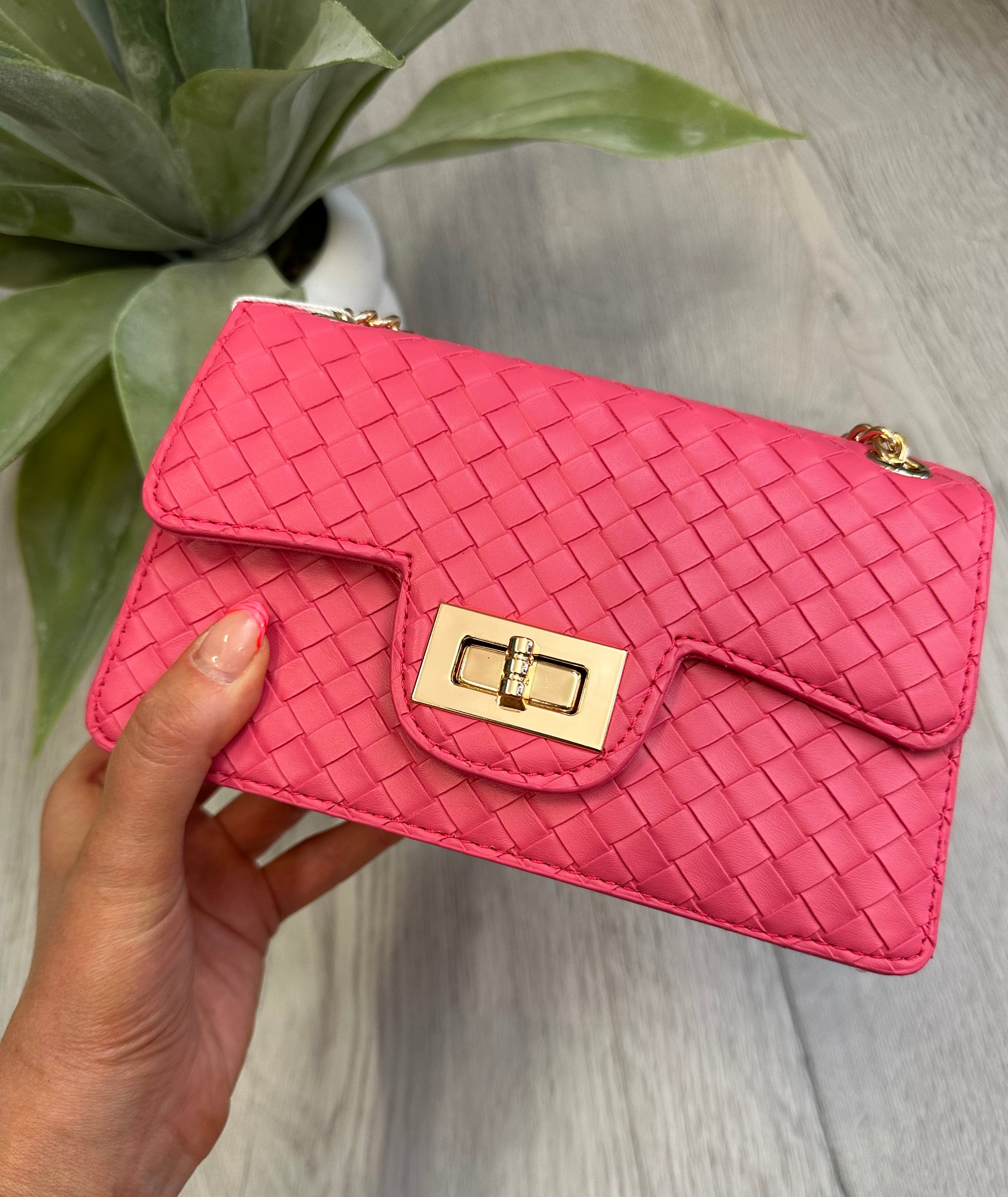 Aria Handbag In Fuchsia